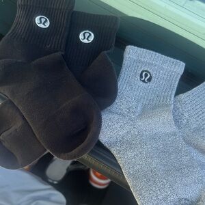 lululemon athletica Men's Black and Heather Gray Athletic Socks